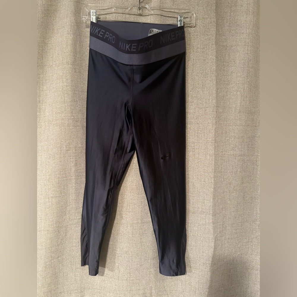 Nike Nike Pro HyperCool Leggings | M